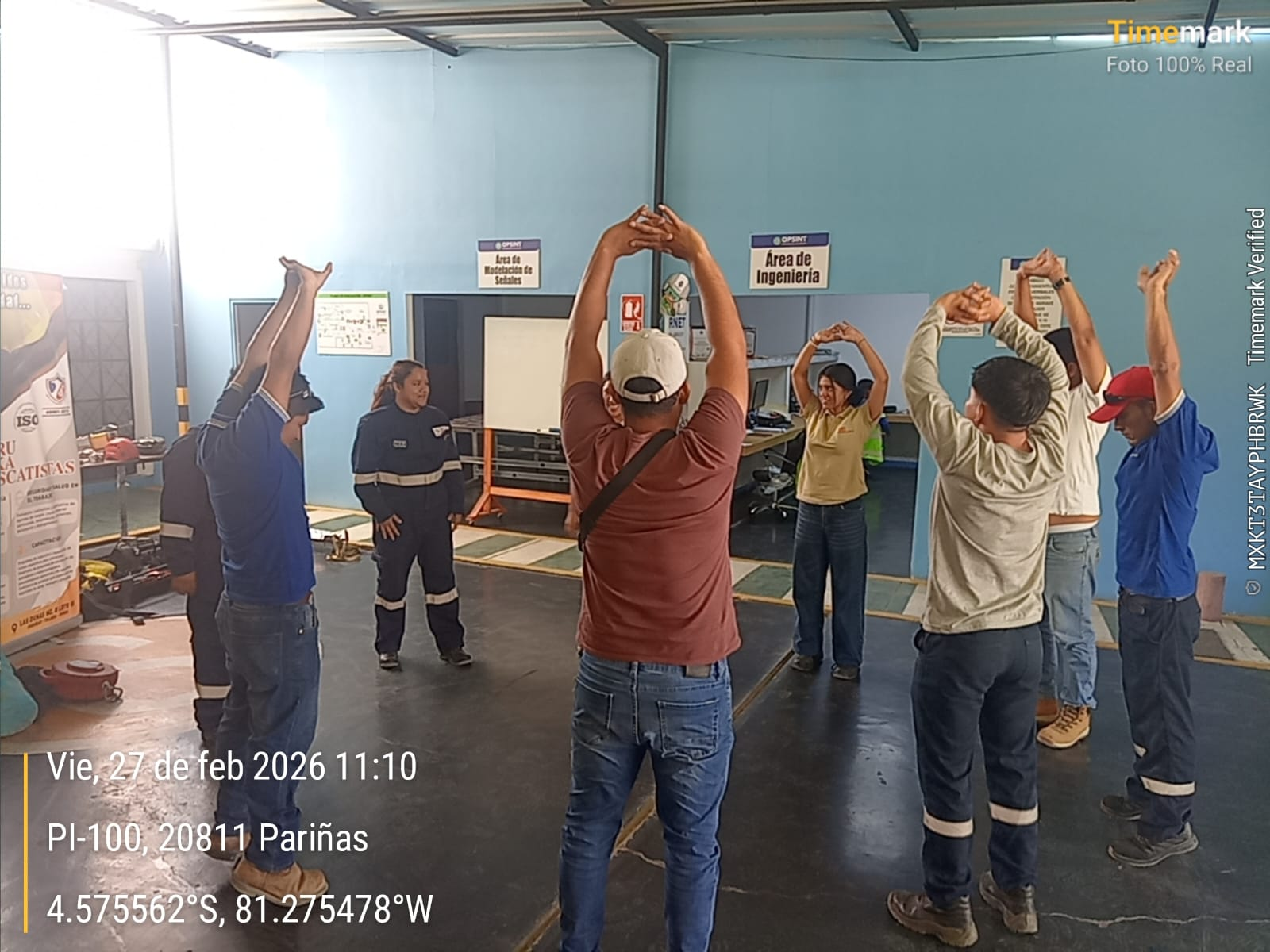 Charla grupal en pozo