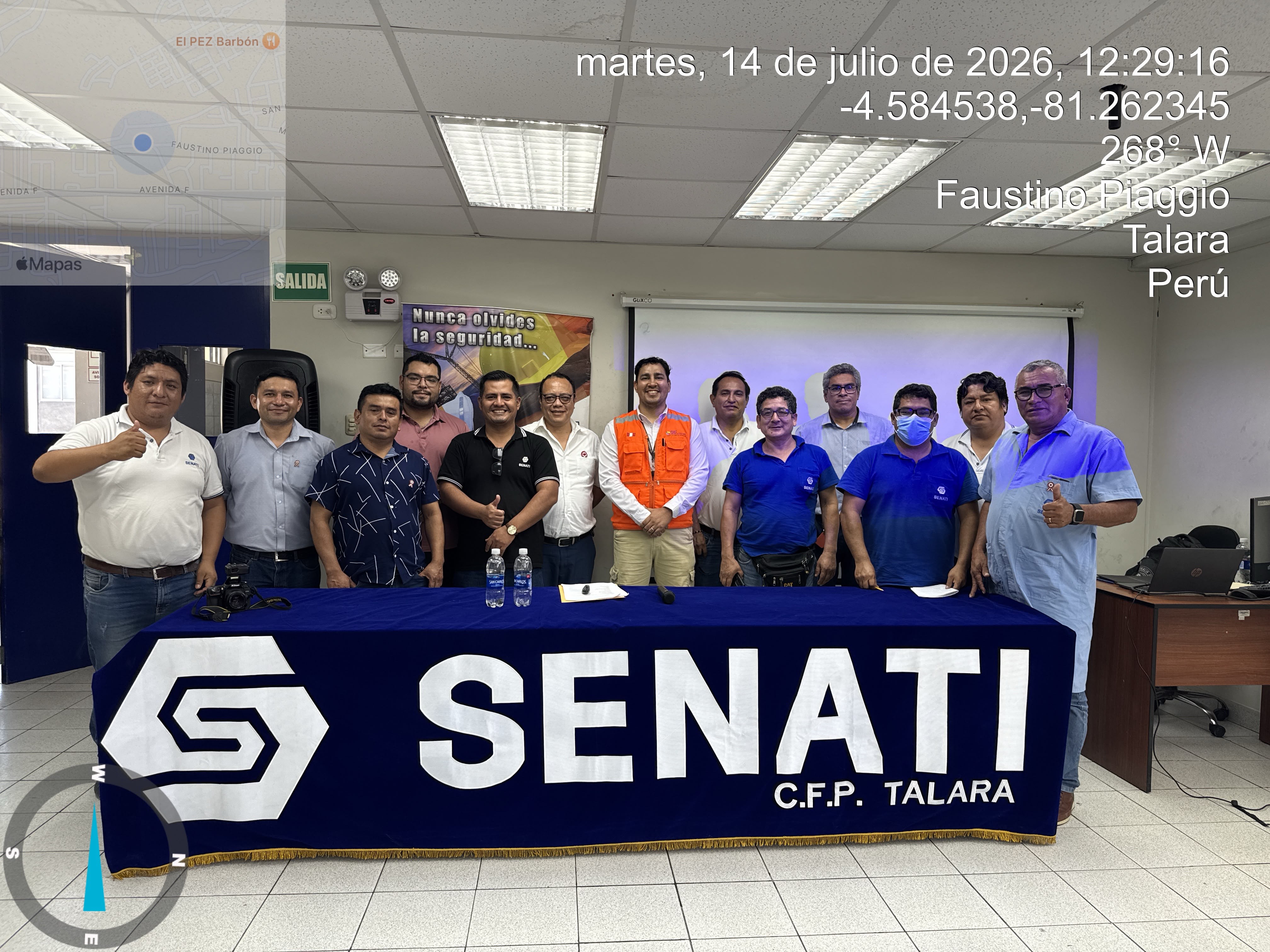 Charla grupal en pozo
